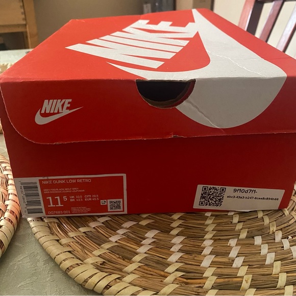 MEN’S NIKE DUNK LOW 'CHENILLE SWOOSH - BLACK GREY FOG' SIZE 11.5 - Picture 5 of 5